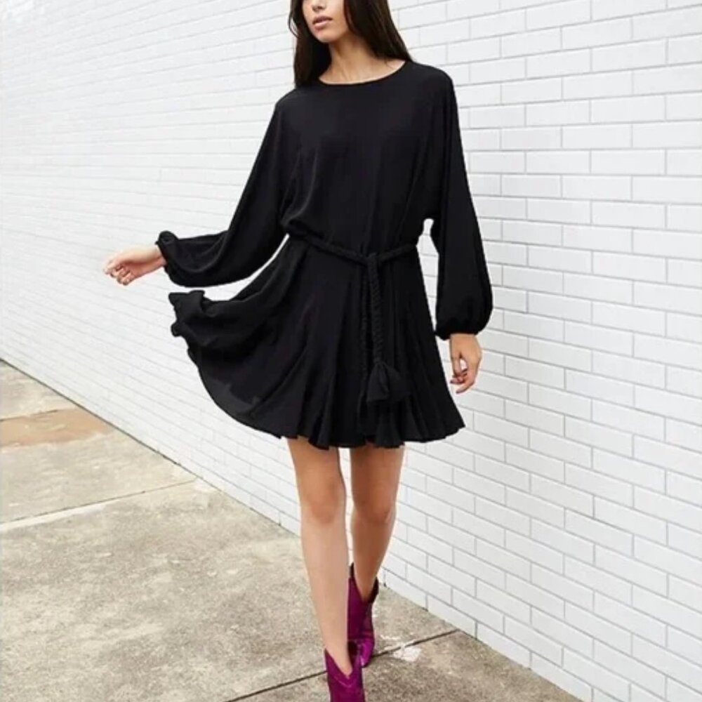 NWT Black Long Sleeve Dress | Gianni Bini